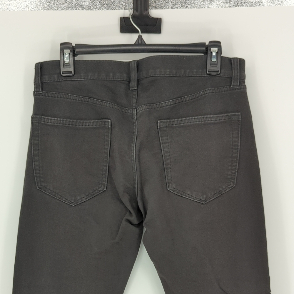 Banana Republic Traveler Slim Leg Pant Gray 31/34 preppy Business casual office - Picture 5 of 9